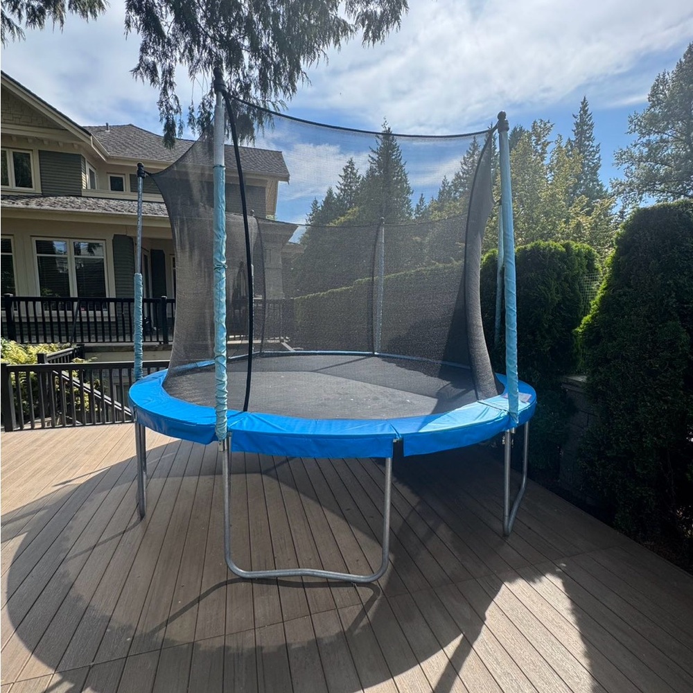 Blue Outdoor Trampoline with Safety Net